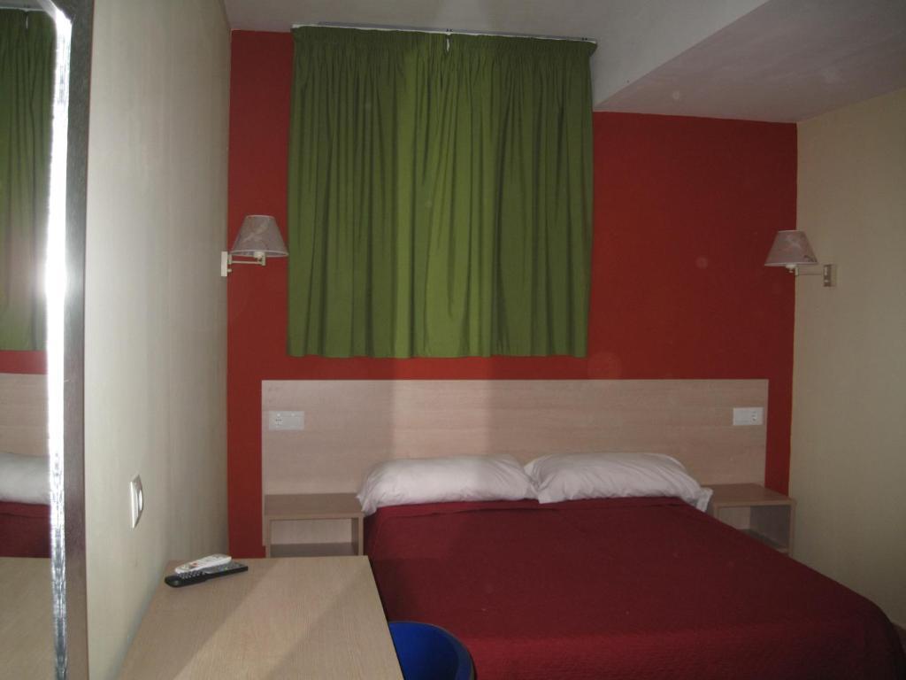 Hostal Ducal II Gandía Room photo